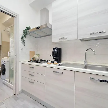 Francesco's Flat By Domus&dimore דירה