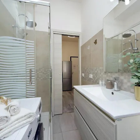 Francesco's Flat By Domus&dimore * רומא